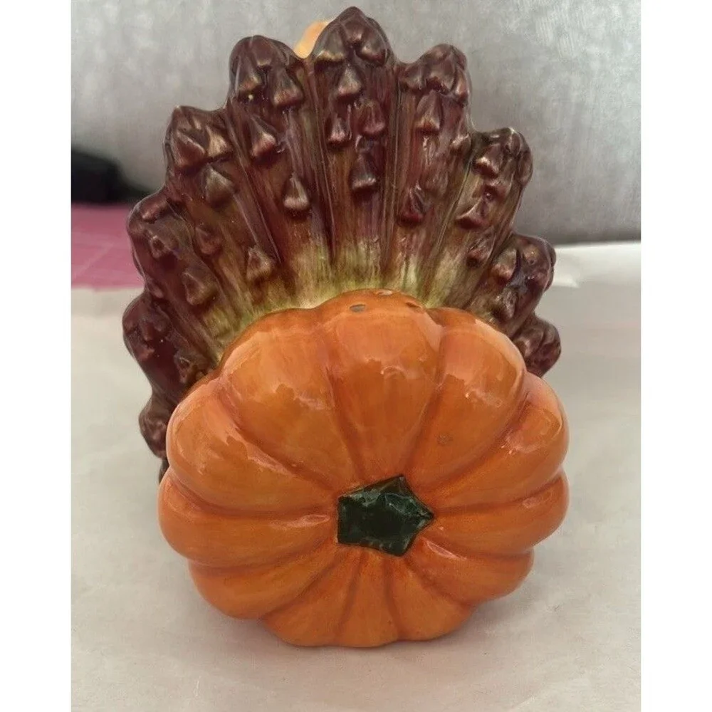 Dept 56 Turkey Veggie Figural Salt & Pepper Shakers Thanksgiving Holiday Dinner